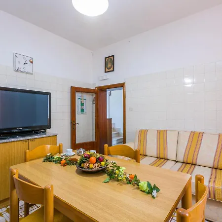 A Casa Di Gabri By Interhome Montefollonico