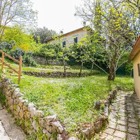 A Casa Di Gabri By Interhome Montefollonico